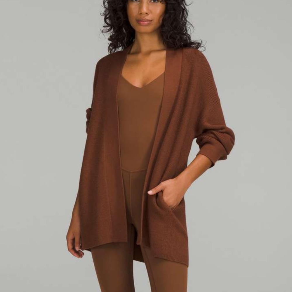 Lululemon Merino Wool-Blend Ribbed
Long Wrap Sweater
Roasted Brown
